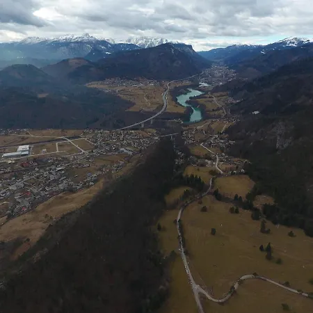 Ribnikar 公寓 Zirovnica