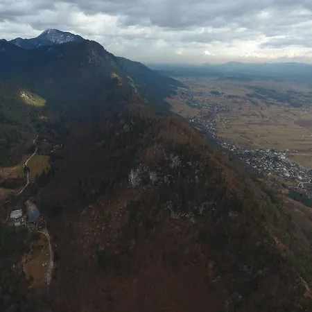 公寓 Ribnikar Zirovnica